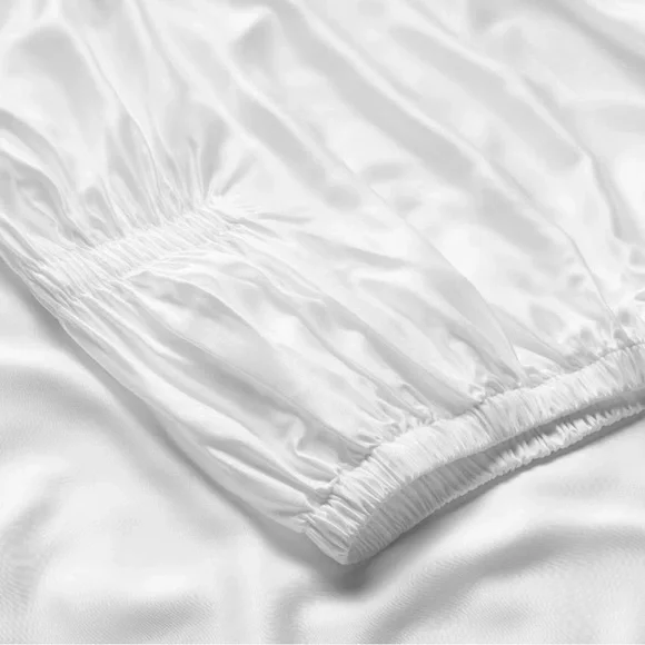 Luxurious White Bedding Set - Casaluna